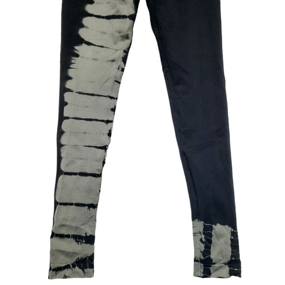 SoulCycle Black Tie Dye Leggings Size Small - Picture 9 of 13
